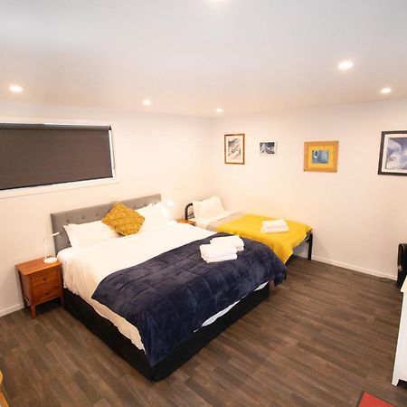 Classy Cabin - In Town - Spa Pool Queenstown Bagian luar foto